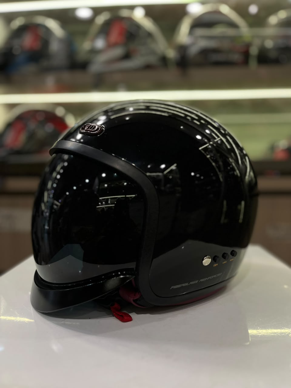 ASTRONAUT BLUETOOTH HELMET - GLOSS BLACK