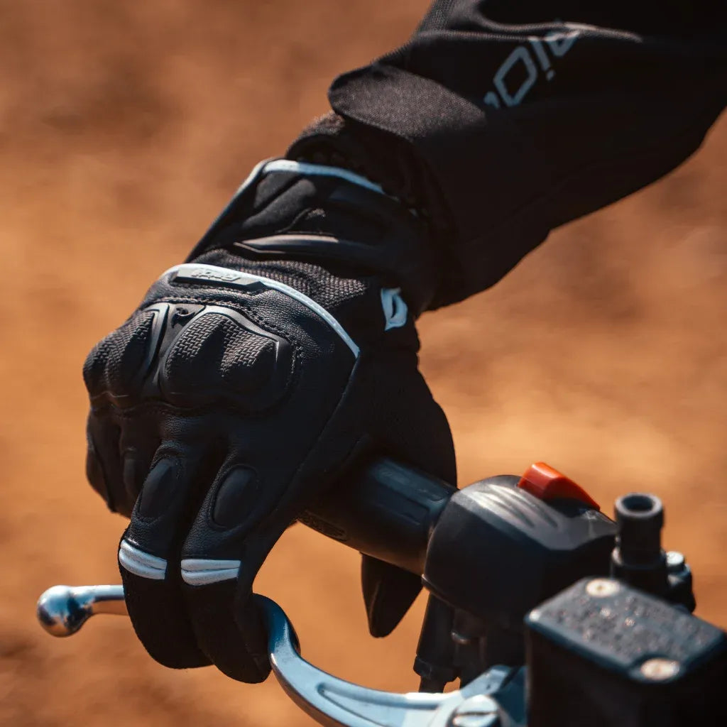 Raida AirWave Motorcycle Gloves - Black White